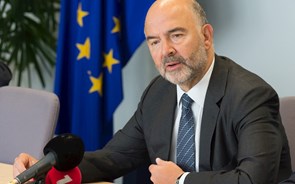 Comissário Moscovici reúne-se com Mário Centeno em Lisboa na sexta-feira