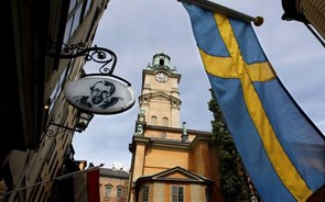 Ex-ministro sueco das Finanças investigado por suborno durante caça de alces