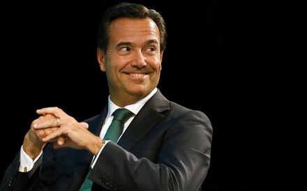 Governo britânico quer sair do Lloyds nos próximos 12 meses