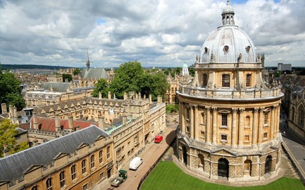 Universidade de Oxford emite dívida a 100 anos  