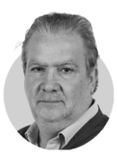 Manuel  Falcão