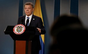 Nobel da Paz: Santos estudou Mandela para fazer a paz na Colômbia