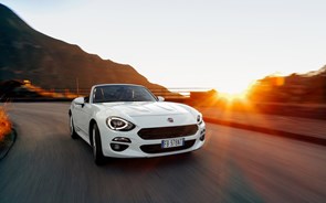 Fiat 124 Spider