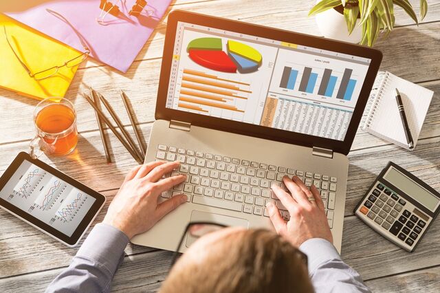 Cursos baseados na experiência dos formadores 