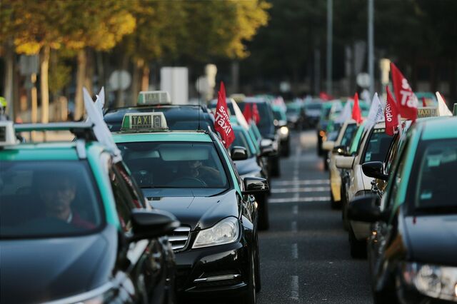 Uma rotunda de violentas frustrações