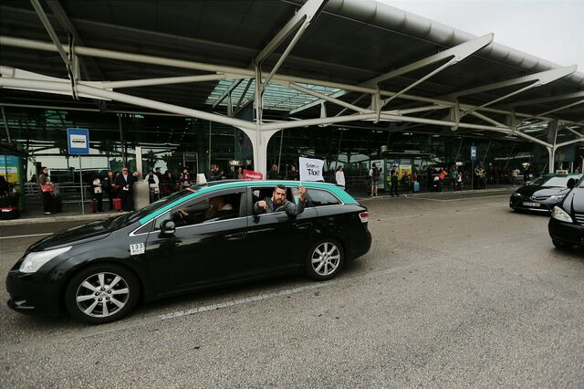 Taxistas convocam manifestação para 11 de Setembro em Lisboa