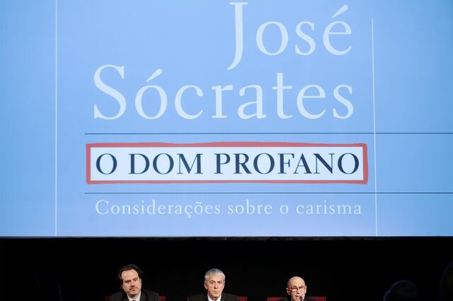 No labirinto do carisma, onde fica José Sócrates?