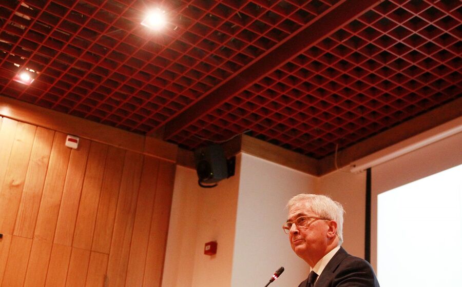 Miguel Cadilhe, Lei Sapateiro, CMVM