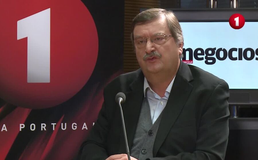 Carlos Silva: Salário mínimo abaixo dos 557 euros? 'É uma sugestão' CARLOSSILVASALARIOMININO.mp4
