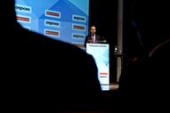 Fernando Medina conferência Negócios