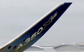 Airbus vende 140 aviões à China e negoceia fornecer mais A380