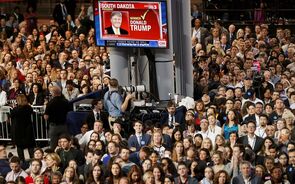 Clinton vence em Nova Iorque e Trump ganha em mais cinco estados