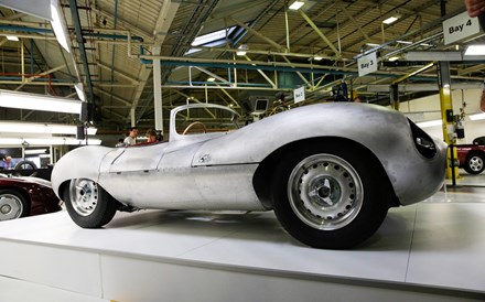 Como a Jaguar reconstruiu o super-carro XKSS, uma lenda de 1957