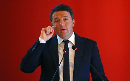 Renzi abre crise política em Itália e sugere Draghi ou Gualtieri para primeiro-ministro