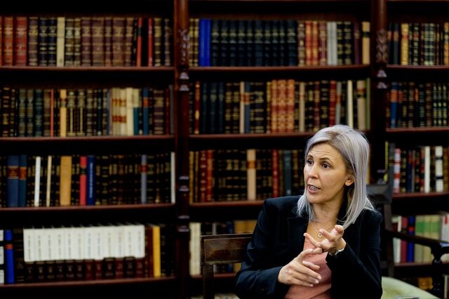 Elina Fraga: 'Deputados devem suspender inscrição na Ordem durante mandato'