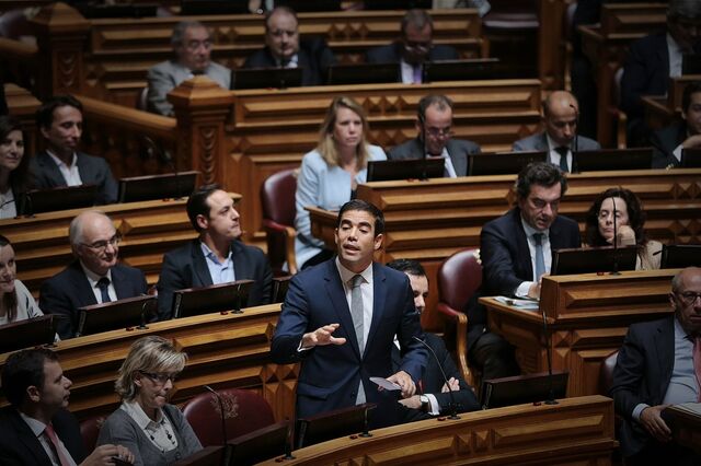 Leitão Amaro: “A palavra dada” pelo Governo sucedeu “a palavra desonrada”