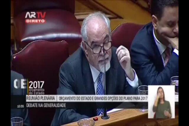 PCP insiste no aumento de dez euros para todas as pensões