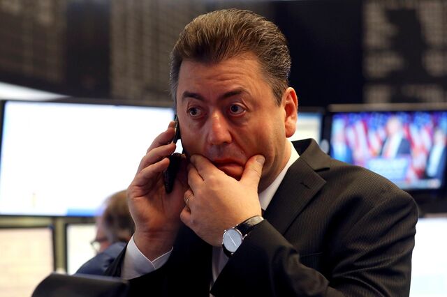 Bolsas europeias sobem há quatro meses e tiram brilho ao ouro