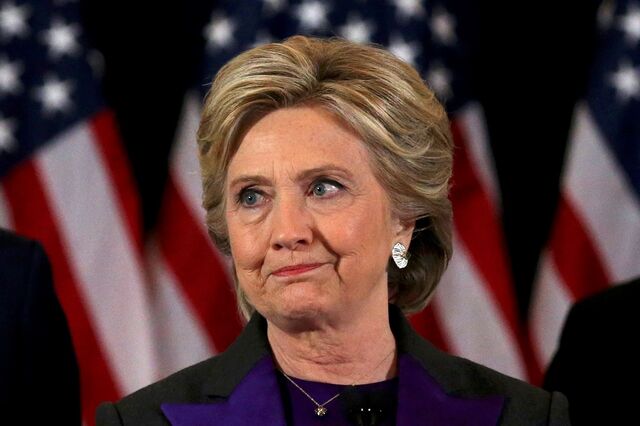 Hillary Clinton ganha voto popular por quase 2,9 milhões de votos