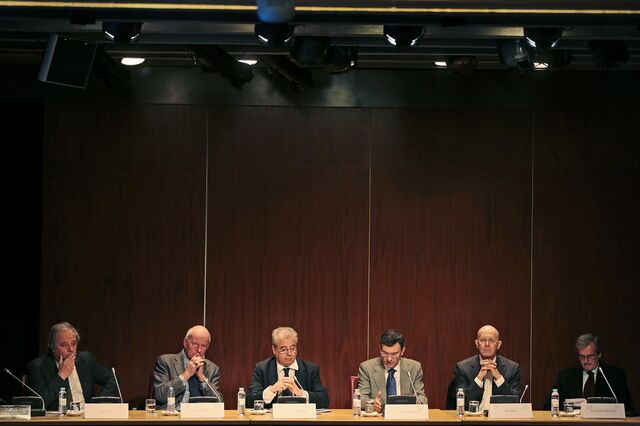 Banca nacional fora de perigo é boa notícia em dia de balanço negativo sobre UE