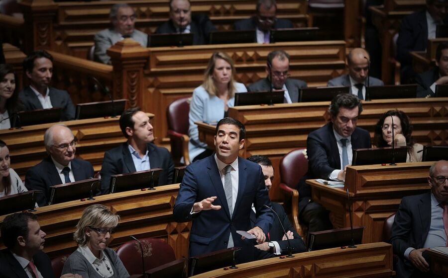 parlamento leitão amaro
