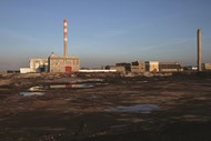 Dos terrenos da antiga CUF já foram retirados dois milhões de toneladas de cinzas de pirite. O novo terminal de contentores  permitiria reconverter a zona e acelerar o tratamento ambiental.