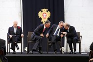 2011 - Mário Soares, Cavaco Silva, Ramalho Eanes e Jorge Sampaio na cerimónia de comemoração do 25 de Abril no Palácio de Belém, em Lisboa