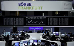 Bruxelas coloca objecções à fusão da Deutsche Borse com a LSE