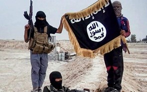 Reino Unido alerta que Estado Islâmico se prepara para cometer ataques na Europa