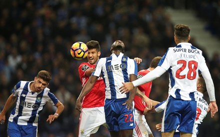 Apostas dão favoritismo ao Porto. Vitória do Benfica multiplica ganhos por 5