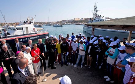 A sua primeira viagem oficial foi à ilha de Lampedusa, em Itália, onde esteve rodeado de migrantes. A popularidade do Papa fez crescer de forma exponencial o número  de peregrinos em Roma. Em Maio de 2017, Francisco virá a Fátima para celebrar o centenário das Aparições.  