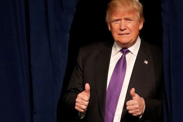 Mil diplomatas dos EUA assinam carta contra veto de Trump à imigração muçulmana