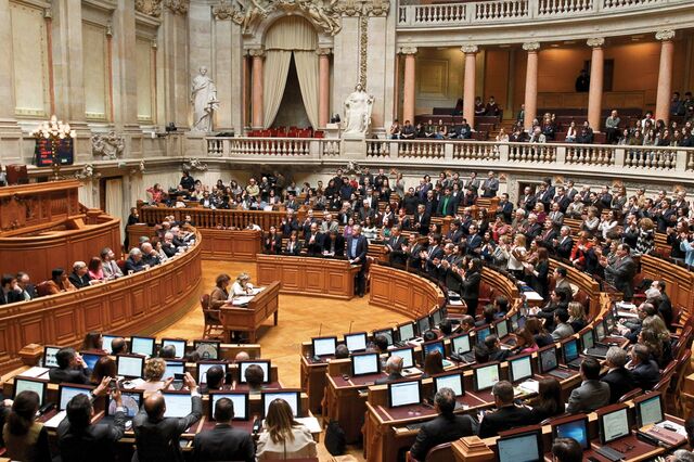Reforço do poder do Parlamento sobre reguladores bem recebido 