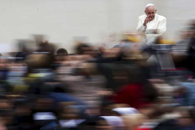 GNR compra 150 metralhadoras para defender Papa Francisco