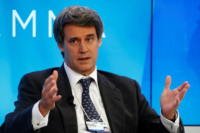 Ministro das Finanças da Argentina demitido por decisão do presidente Macri