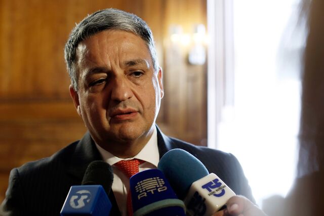 Macedo pode rever plano de imparidades da Caixa