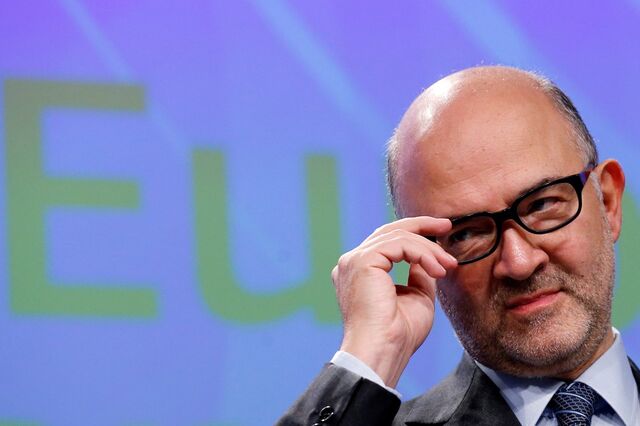 Moscovici garante em Atenas que há base para acordo