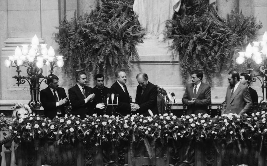 1986 - Tomada posse do Presidente Mário Soares na Assembleia da República