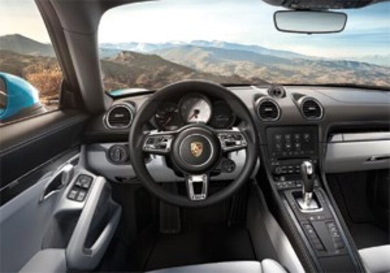 Porsche 718 Cayman.mp4