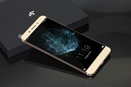 4 LeEco Le Pro3