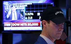 Dow Jones e Nasdaq atingem novos máximos