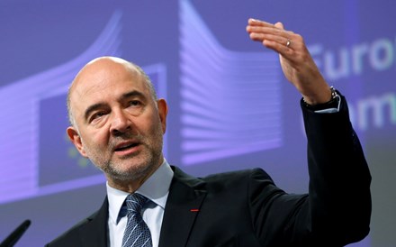 Moscovici: Futebolistas “não precisam ganhar ainda mais através de planeamento fiscal agressivo”