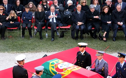 O adeus ao Presidente que foi “o rosto e a voz da nossa liberdade”