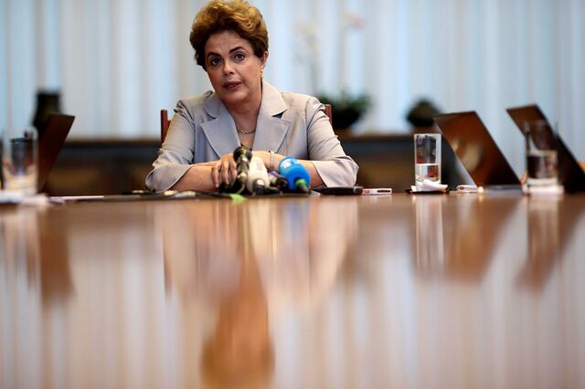 Dilma Rousseff vem a Portugal