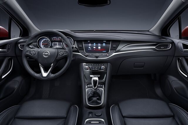 Opel Astra: Novos motores e série OPC Line
