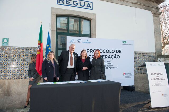 Operadores fluviais “batem-se” pela electrificação da linha férrea do Douro 