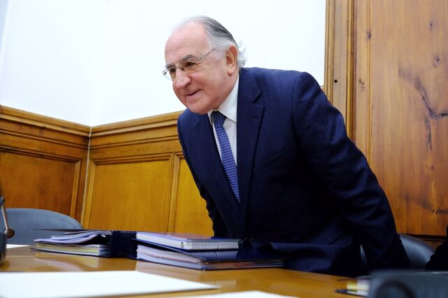 Faria de Oliveira: Imparidades excessivas podem ser 'duplamente inconvenientes'