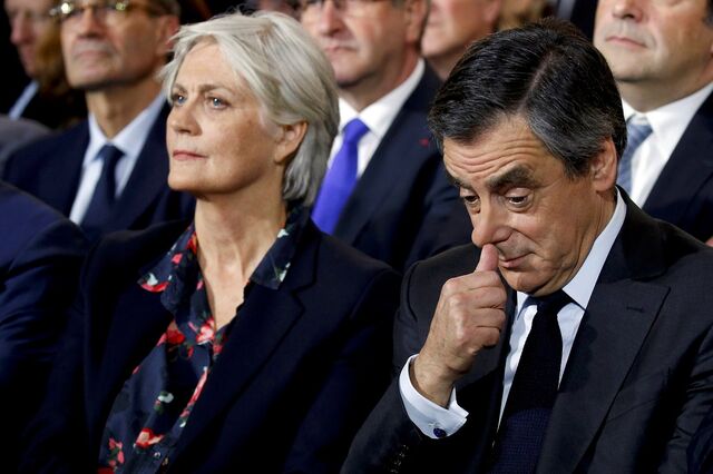 Investigação policial ao candidato François Fillon reforçada com magistrado