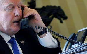 Campanha de Trump contactou russos por 18 vezes