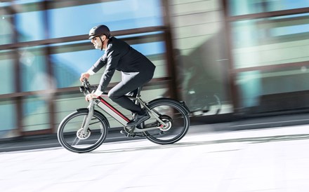 Tesla bicicleta online